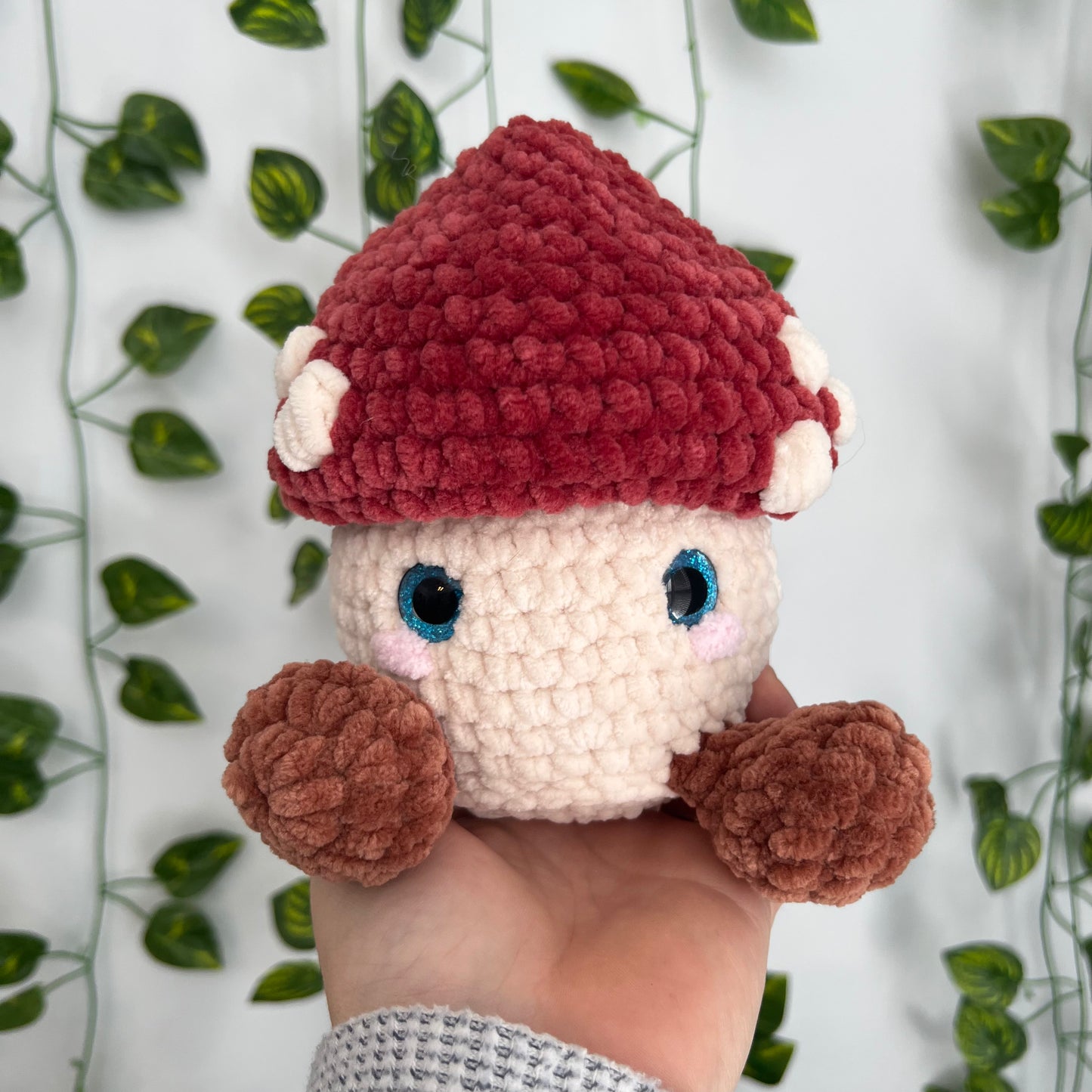Mushroom Bookshelf Buddy