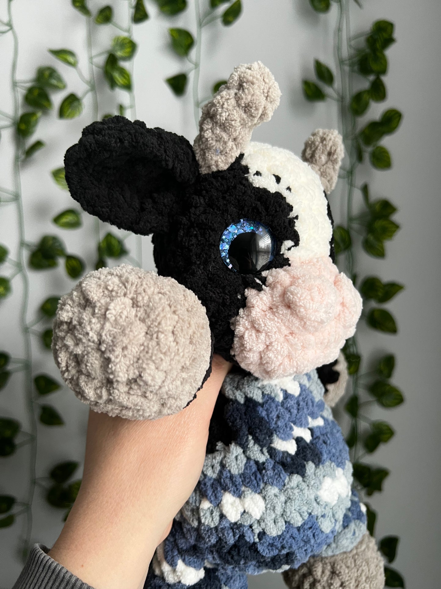 Cow Plushie