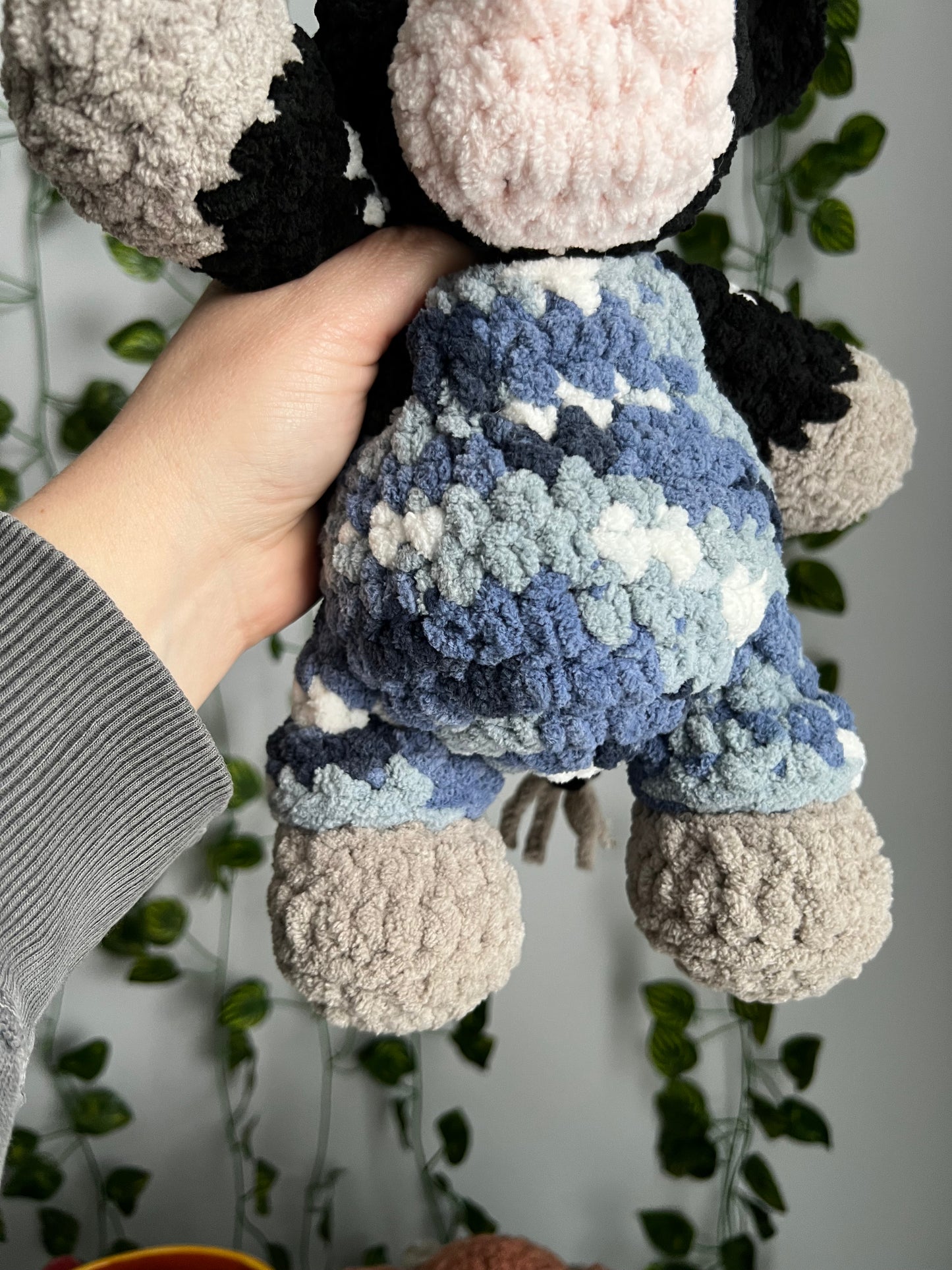 Cow Plushie