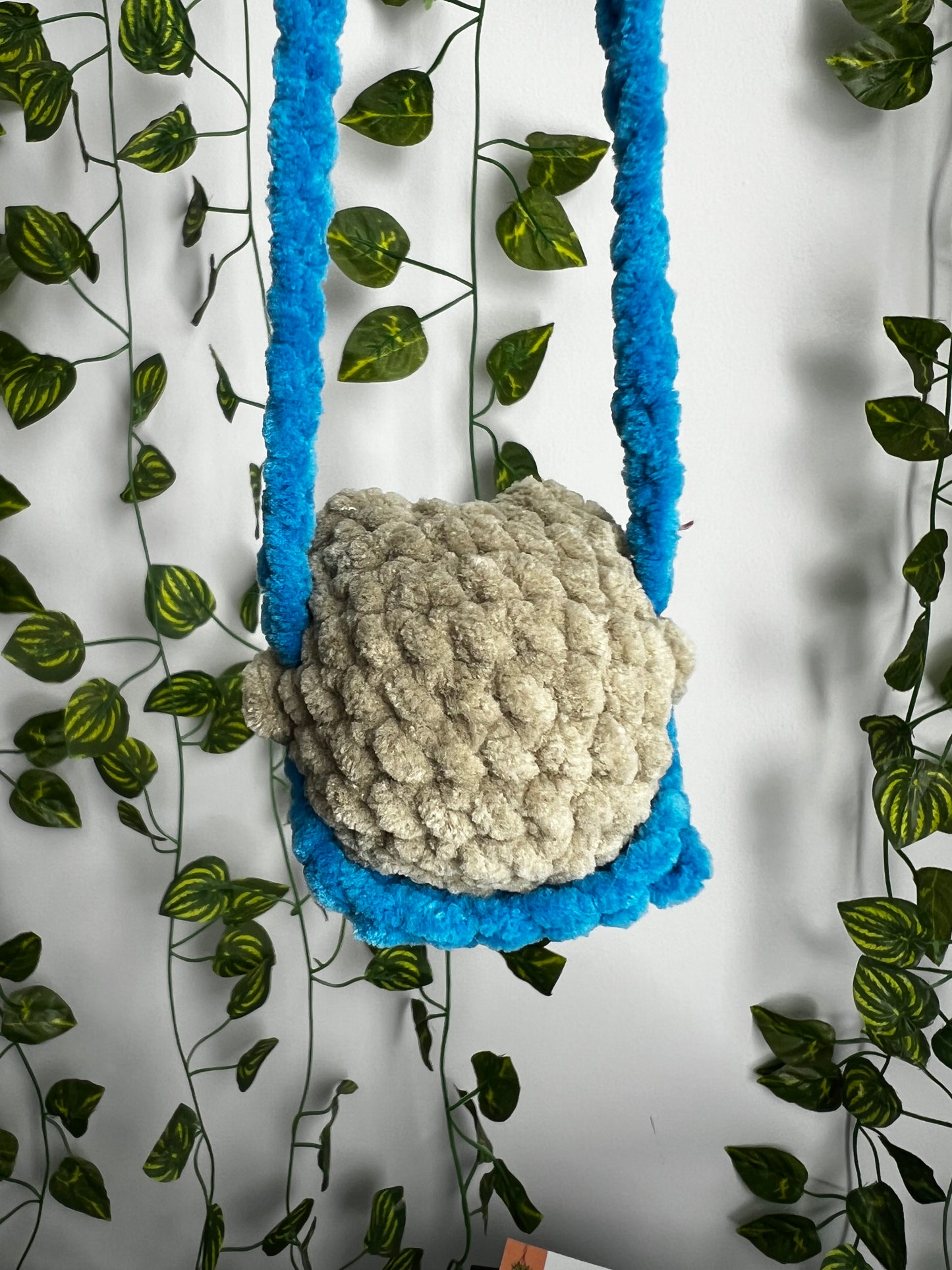 Swinging Frogs